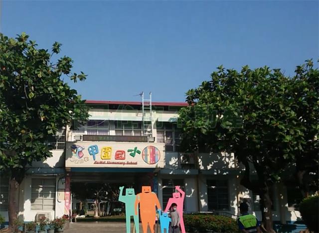 橋頭華廈-12