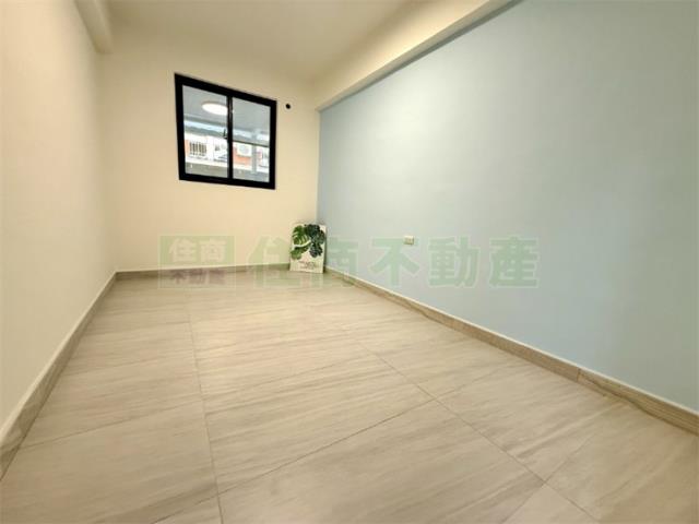 楠梓公寓-9