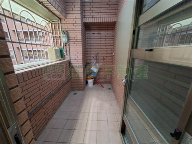 高雄三民區大樓-3