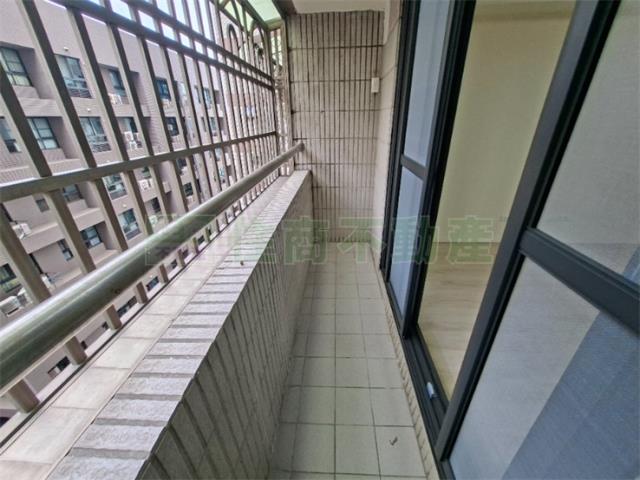 高雄三民區大樓-10