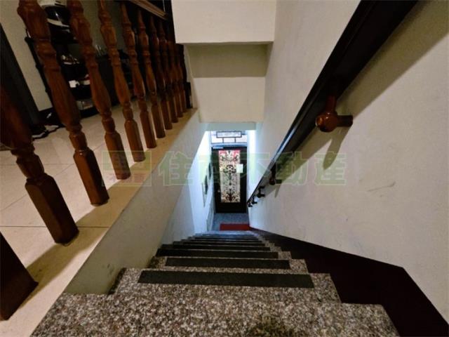 高雄苓雅透天-3