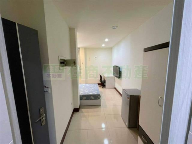 高雄苓雅透天-4