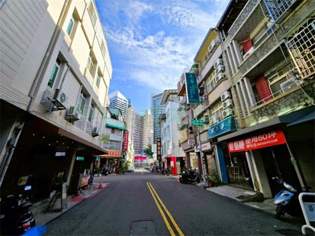 高雄苓雅透天-6