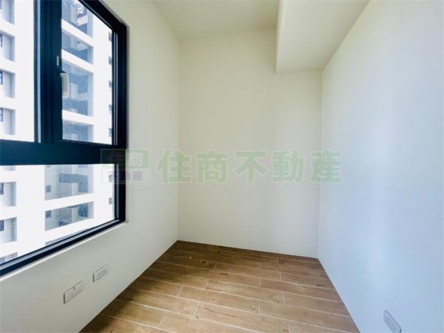 高雄橋頭大樓-13