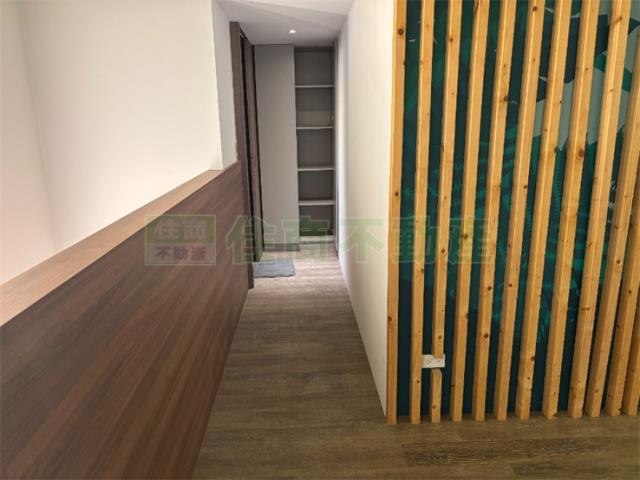 高雄新興區大樓-5