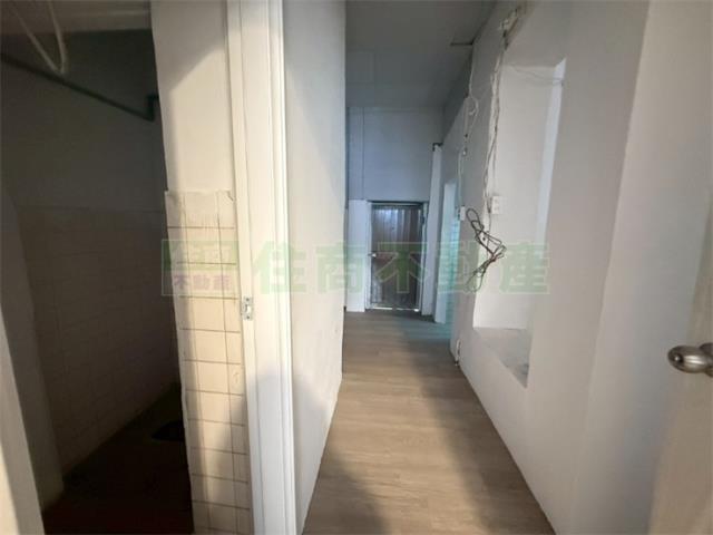 高雄鹽埕透天-5