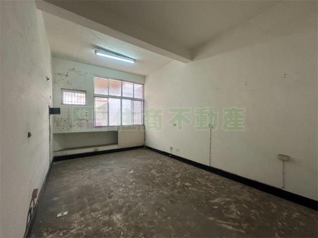 高雄楠梓透天-12