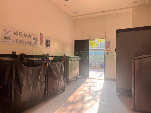 高雄三民區大樓-9