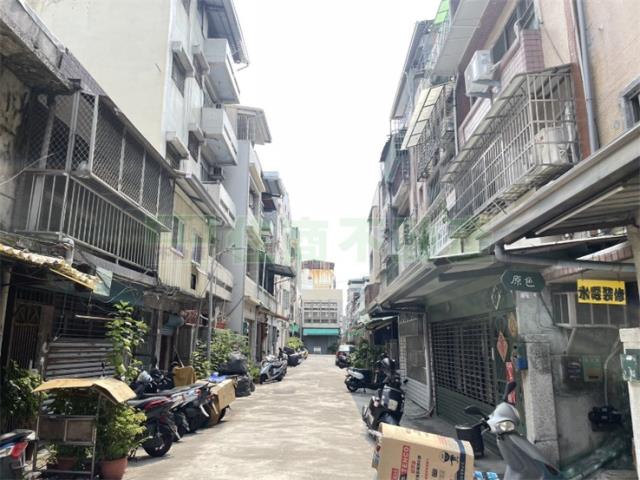 高雄三民區公寓-11