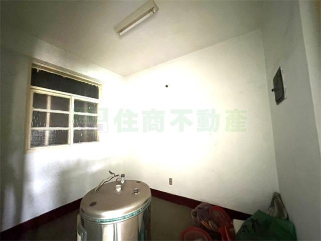 高雄三民區公寓-8