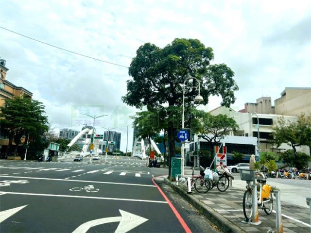 三民區大樓-6