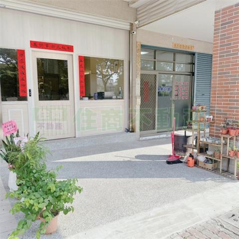 楠梓華廈-10
