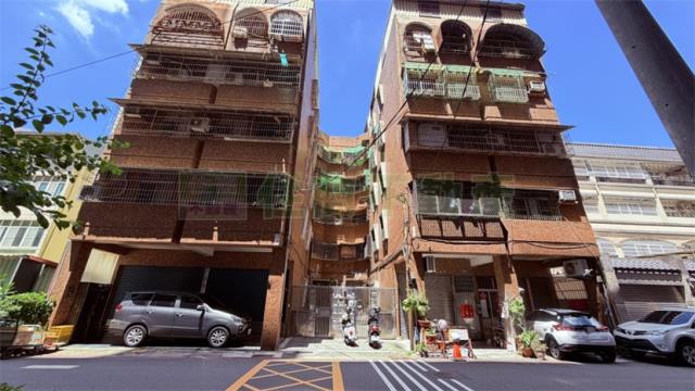 高雄公寓-0